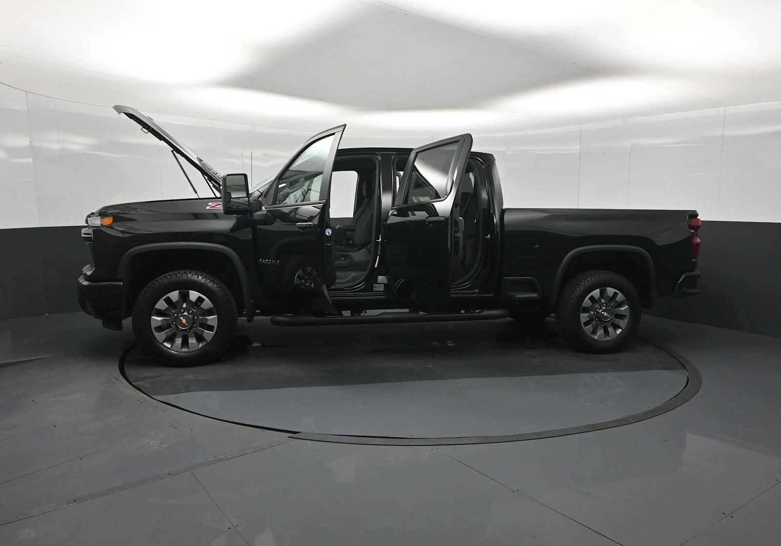 New 2026 Chevrolet Silverado 2500 Custom w/ Custom Convenience Package AWD/4WD image 29