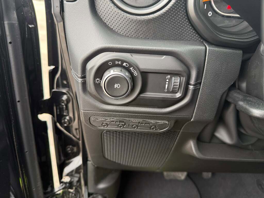 New 2026 Jeep Wrangler Unlimited Rubicon image 28