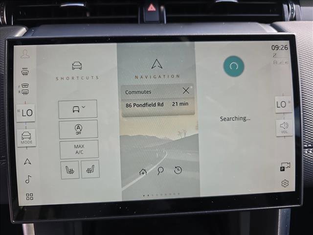 Certified 2024 Land Rover Discovery Sport Dynamic SE image 24