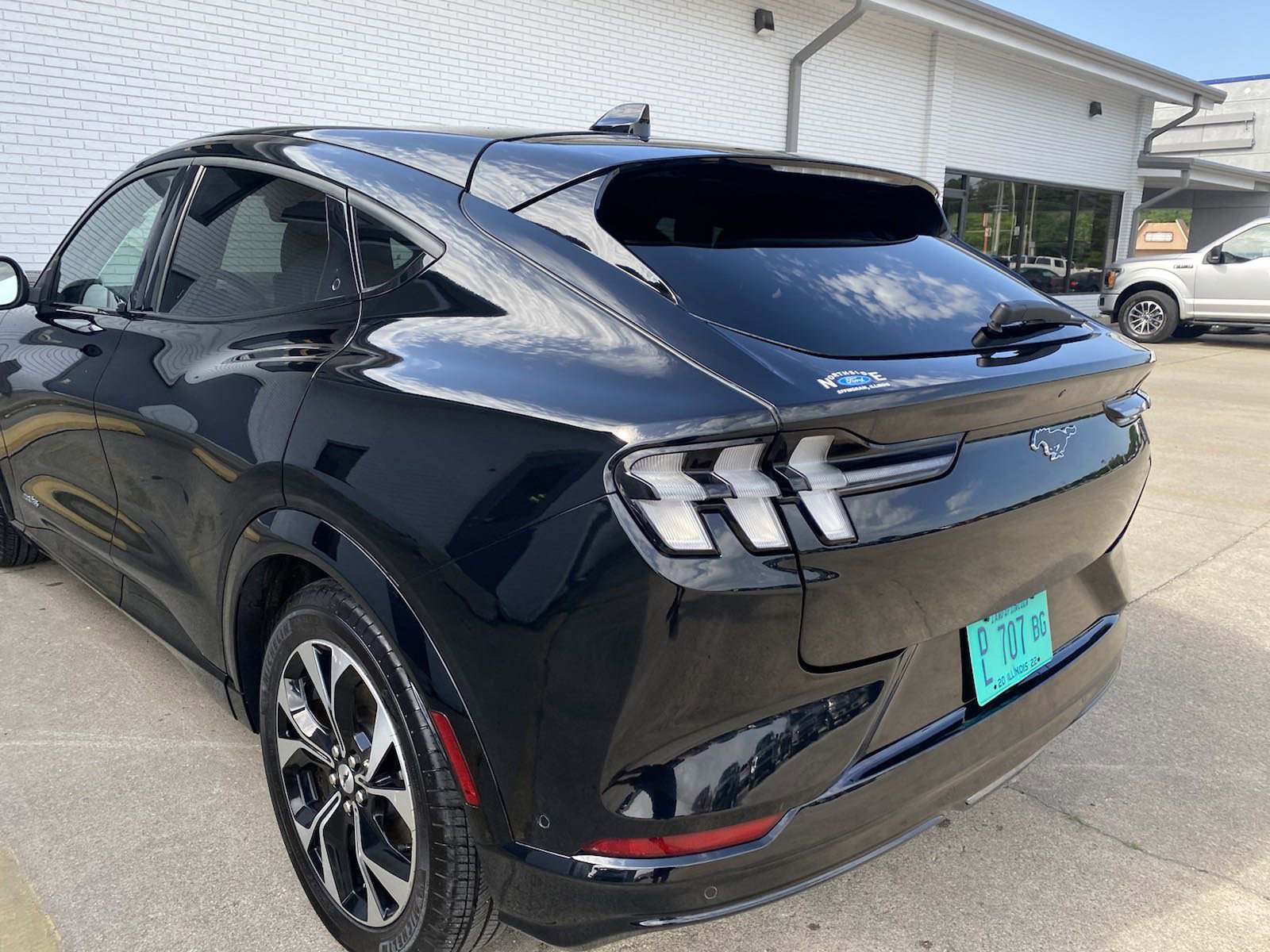 Used 2021 Ford Mustang Mach-E Premium image 4