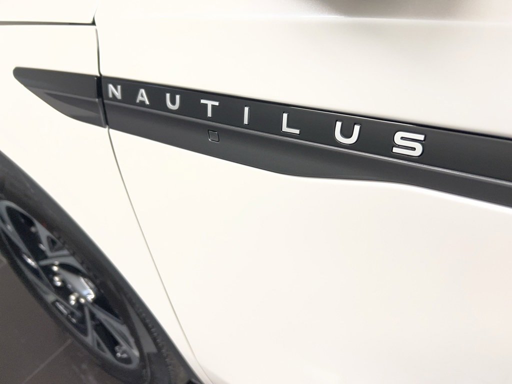 Used 2026 Lincoln Nautilus Premier w/ Equipment Group 102A image 42