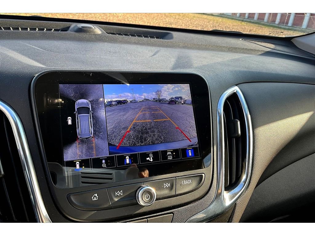 Used 2024 Chevrolet Equinox LT AWD/4WD image 23