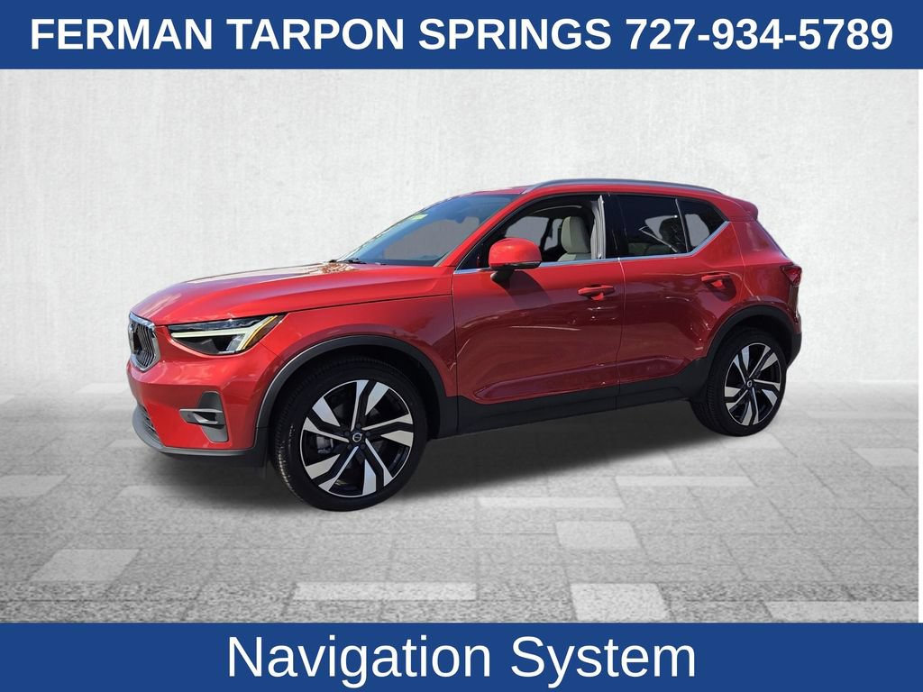 Certified 2023 Volvo XC40 B5 Plus AWD/4WD image 6