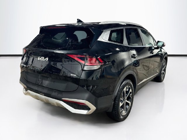 Used 2023 Kia Sportage EX AWD/4WD image 7