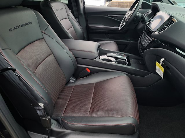 Used 2024 Honda Ridgeline Black Edition image 18