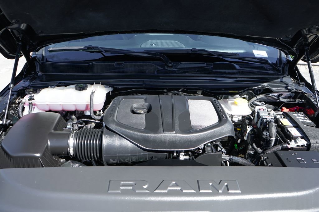 Used 2025 RAM 1500 Tradesman w/ Night Edition image 11