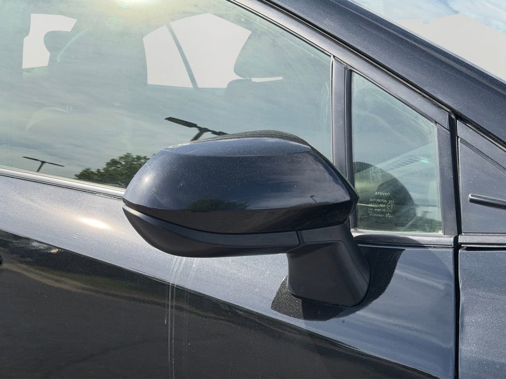 Used 2022 Toyota Corolla LE image 27