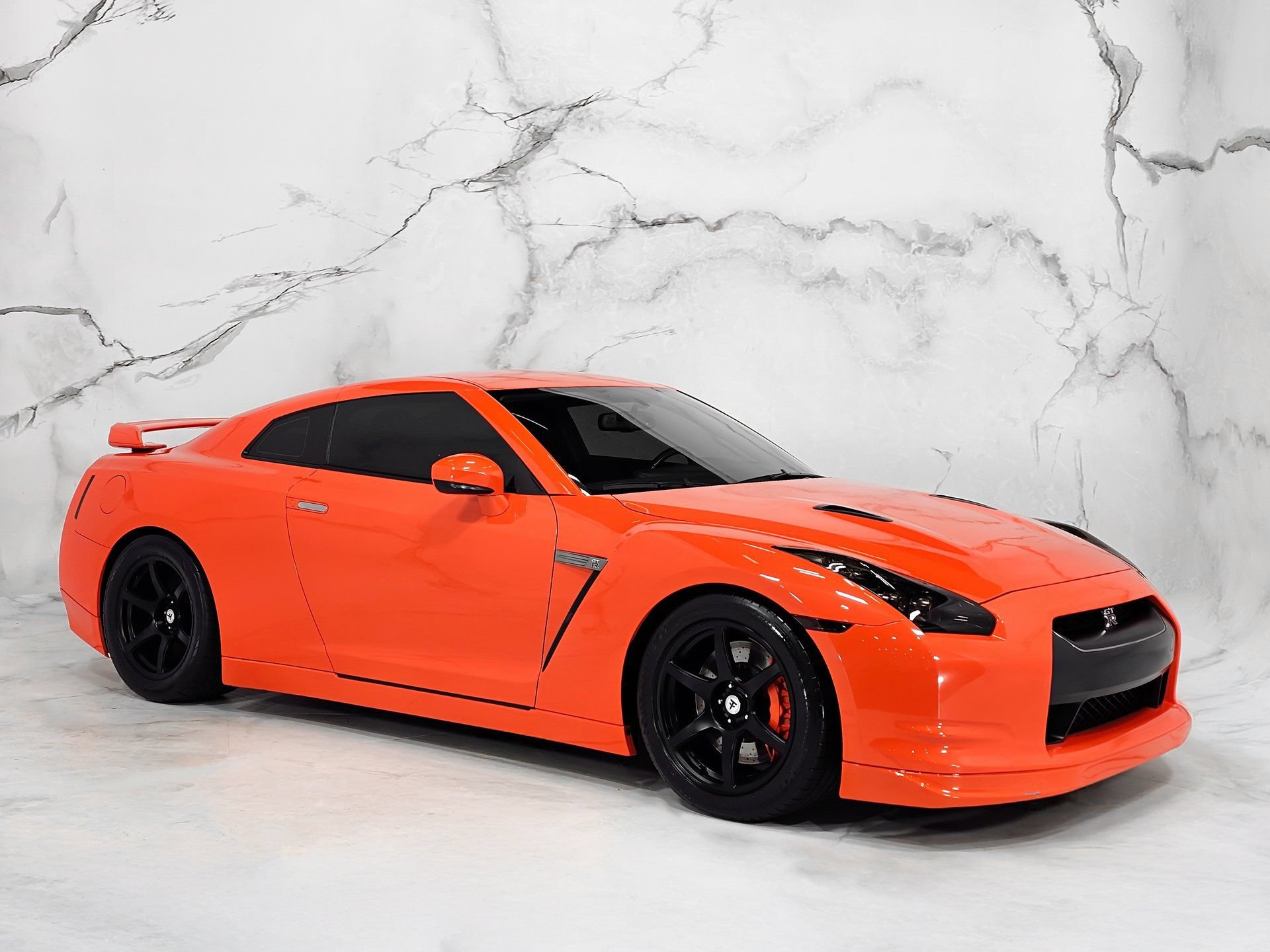 Used 2010 Nissan GT-R Premium AWD/4WD image 10