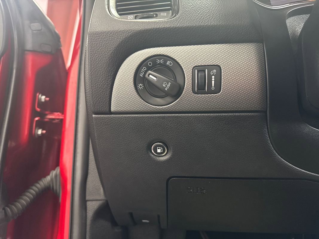 Used 2019 Dodge Durango R/T image 11