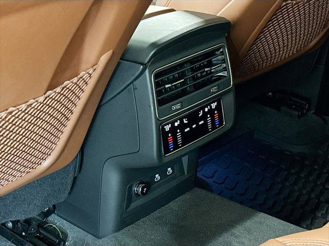 Certified 2022 Audi Q8 Premium Plus AWD/4WD image 17