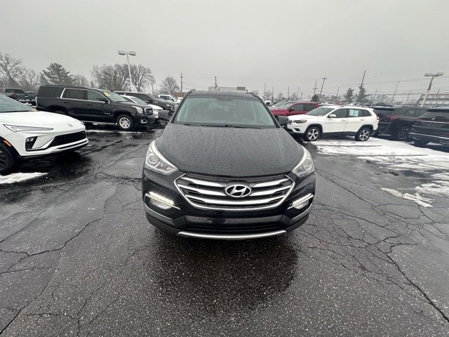 Used 2017 Hyundai Santa Fe Sport image 8