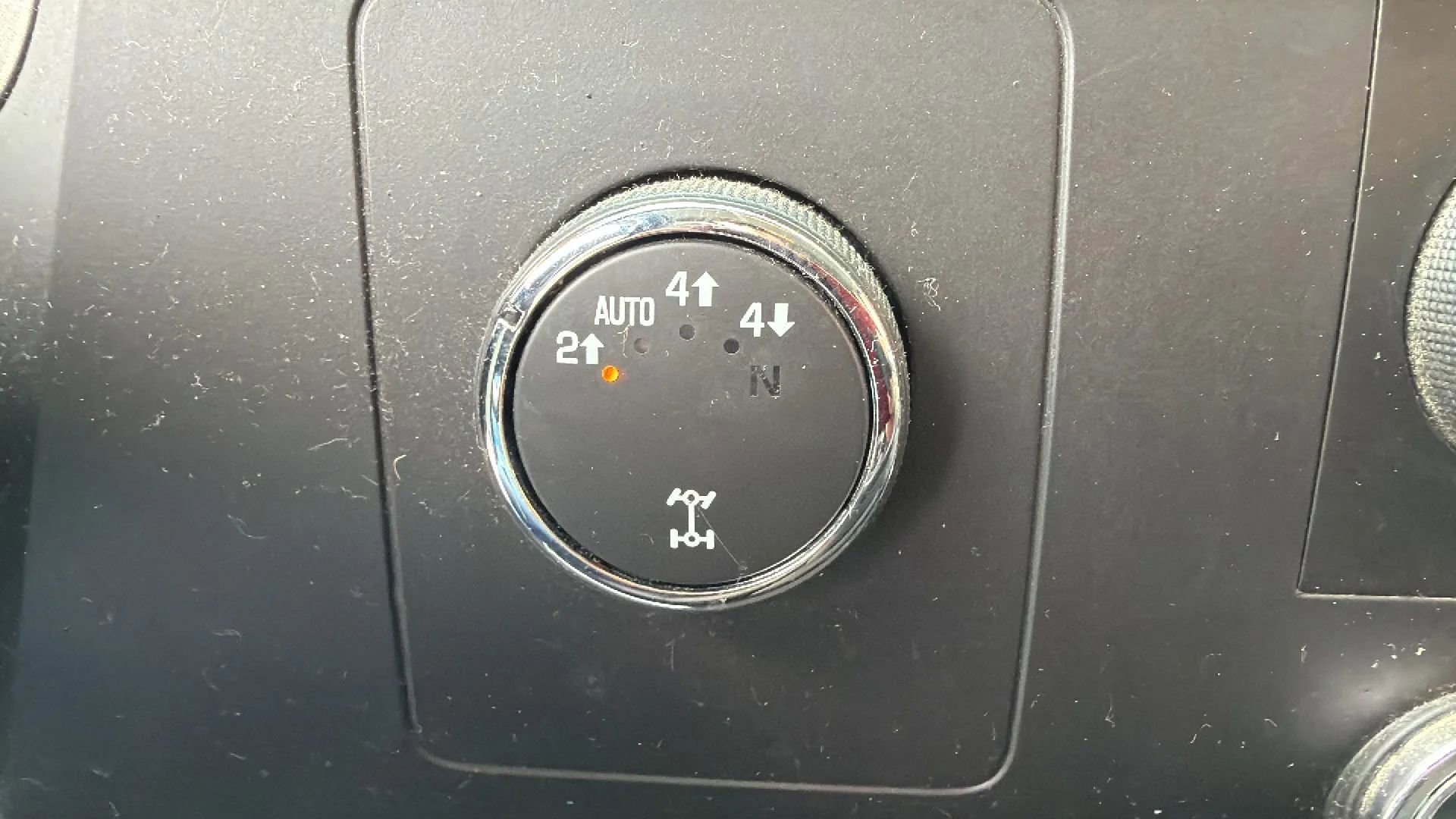 Used 2010 Chevrolet Silverado 1500 LT w/ Power Pack Plus image 24