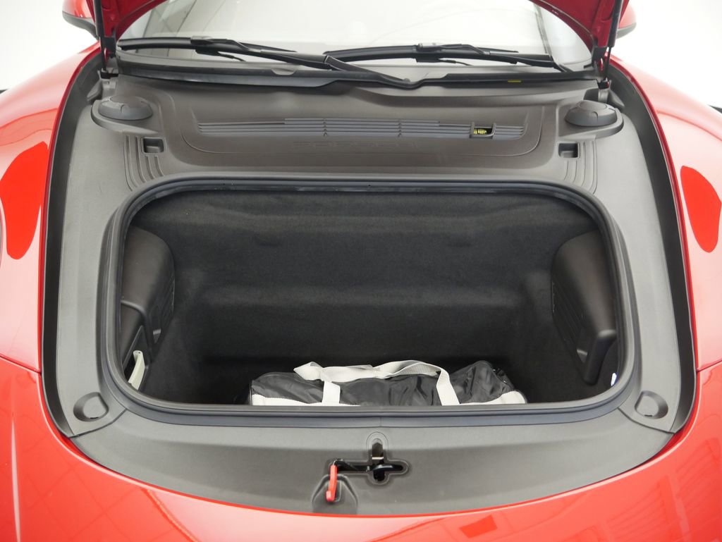 Certified 2019 Porsche 911 Carrera 4 image 12