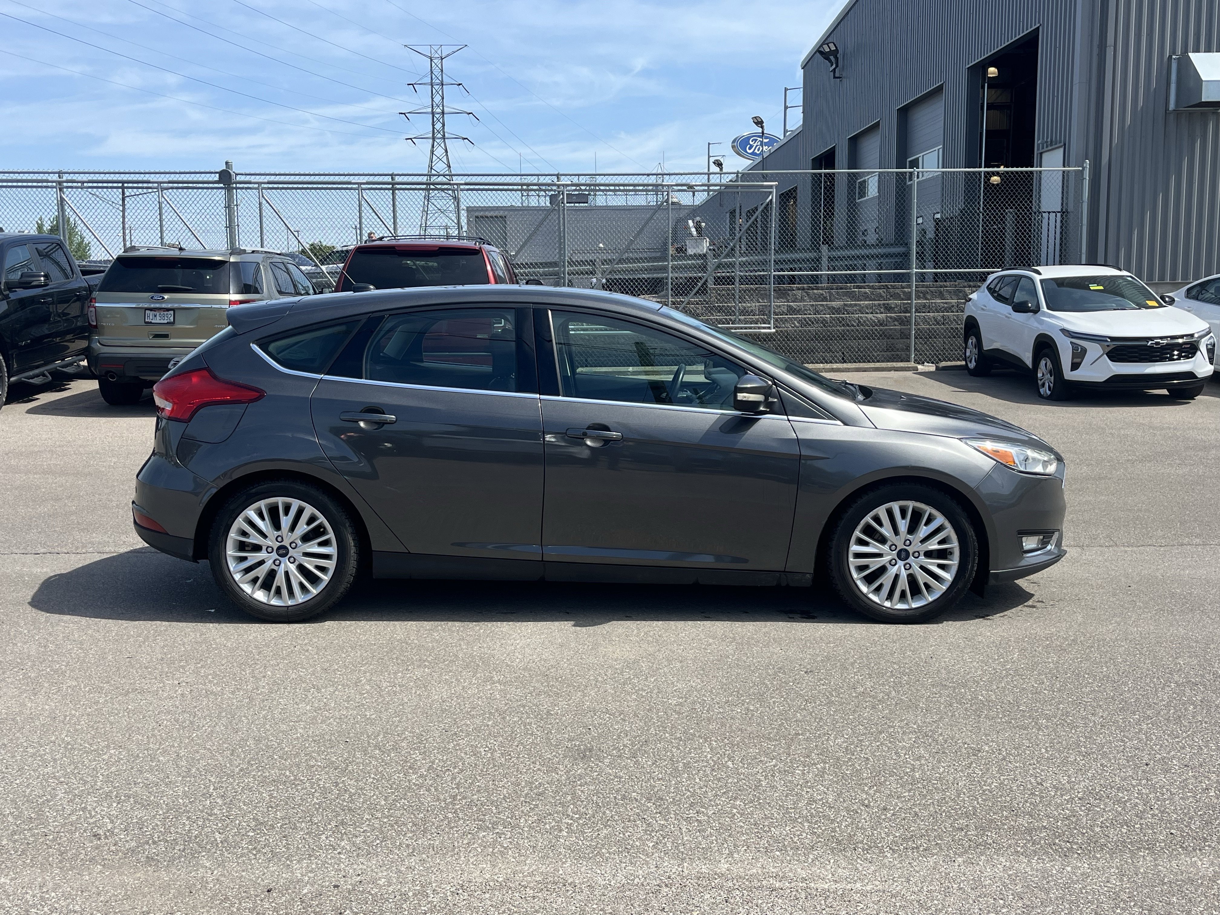 Used 2015 Ford Focus Titanium FWD image 8
