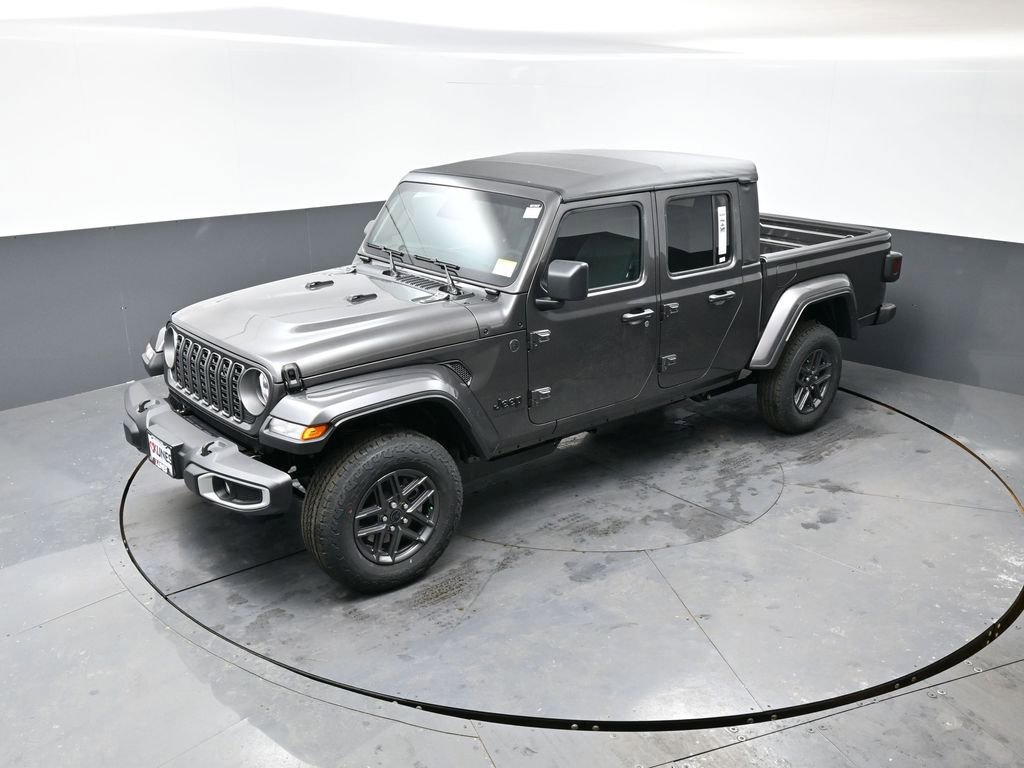 New 2026 Jeep Gladiator Sport image 41