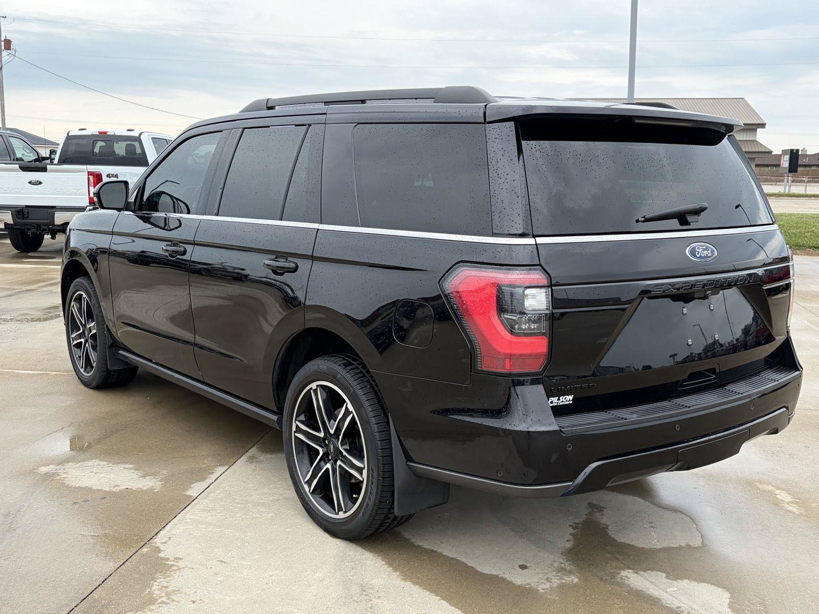 Used 2021 Ford Expedition Limited w/ Equipment Group 303A AWD/4WD image 40