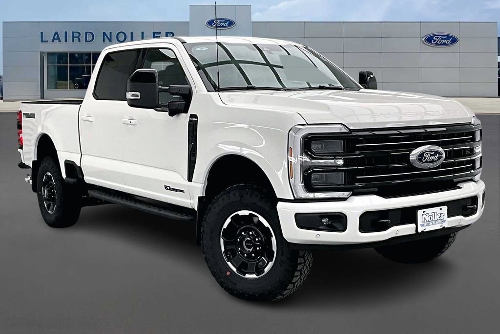 New 2026 Ford F250 Platinum w/ Tremor Off-Road Package image 2