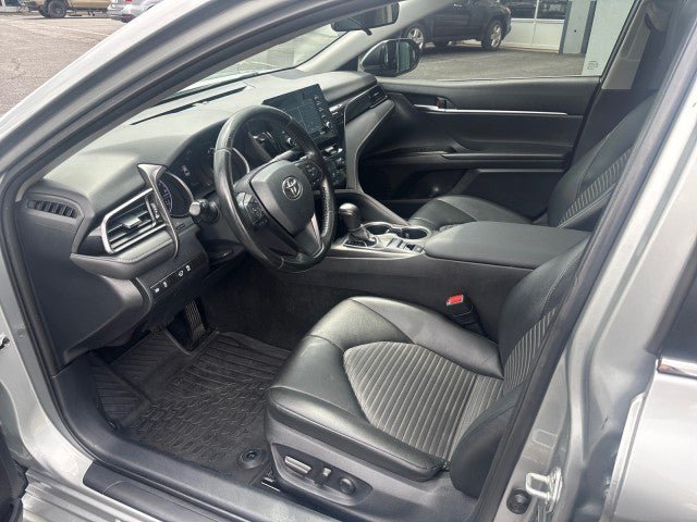 Used 2023 Toyota Camry SE AWD/4WD image 14