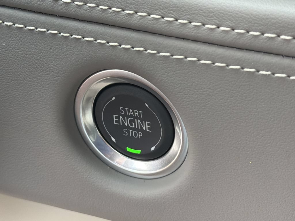 New 2026 Cadillac Escalade ESV Platinum Luxury RWD image 33
