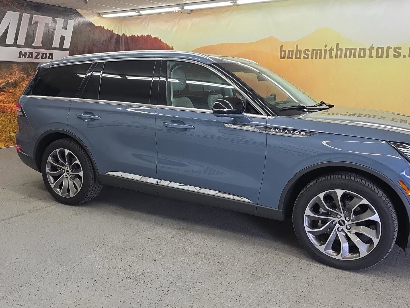 Used 2025 Lincoln Aviator Reserve w/ Illumination Package AWD/4WD image 21