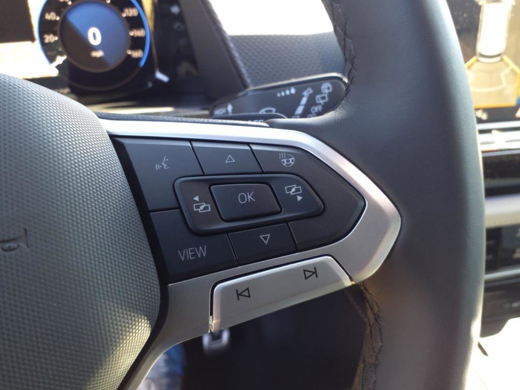 New 2025 Volkswagen Atlas Cross Sport SEL Premium R-Line image 20