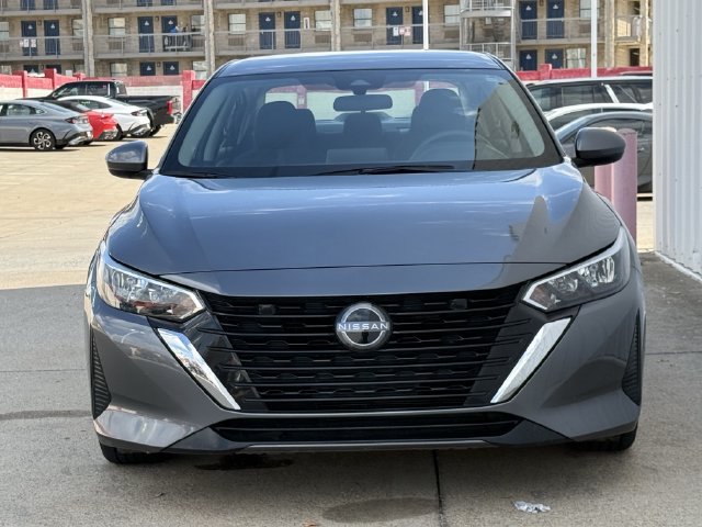 Used 2025 Nissan Sentra SV FWD image 7
