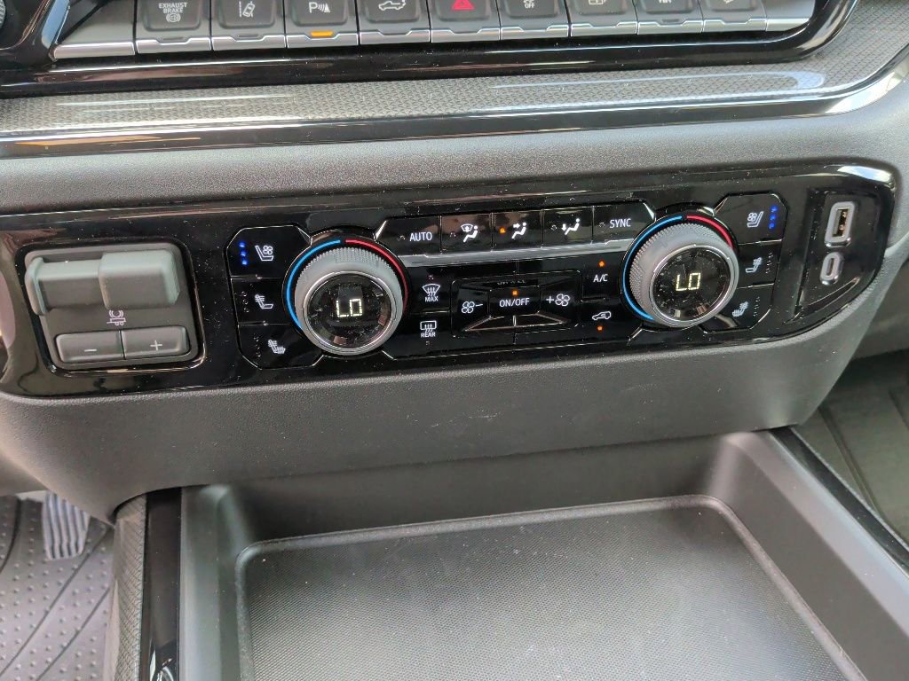 New 2026 Chevrolet Silverado 2500 ZR2 AWD/4WD image 31