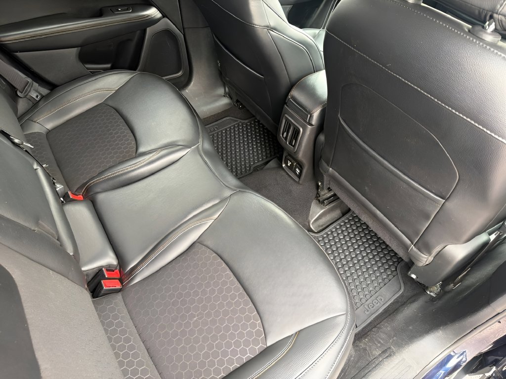 Used 2019 Jeep Compass Latitude w/ Cold Weather Group FWD image 15
