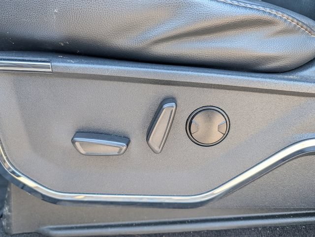 Used 2022 Ford F150 Lariat RWD image 24