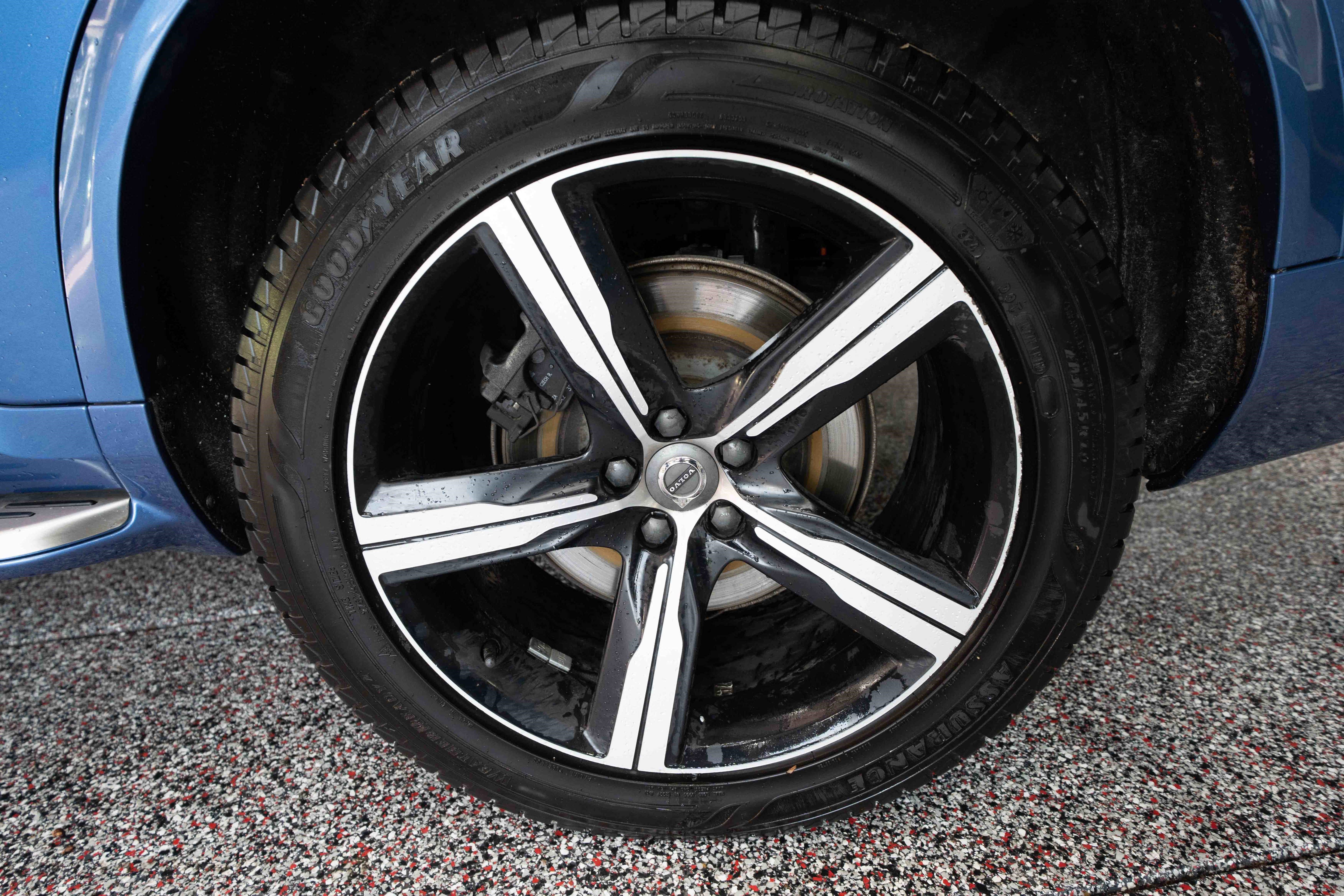 Used 2018 Volvo XC90 T8 R-Design w/ Convenience Package AWD/4WD image 30
