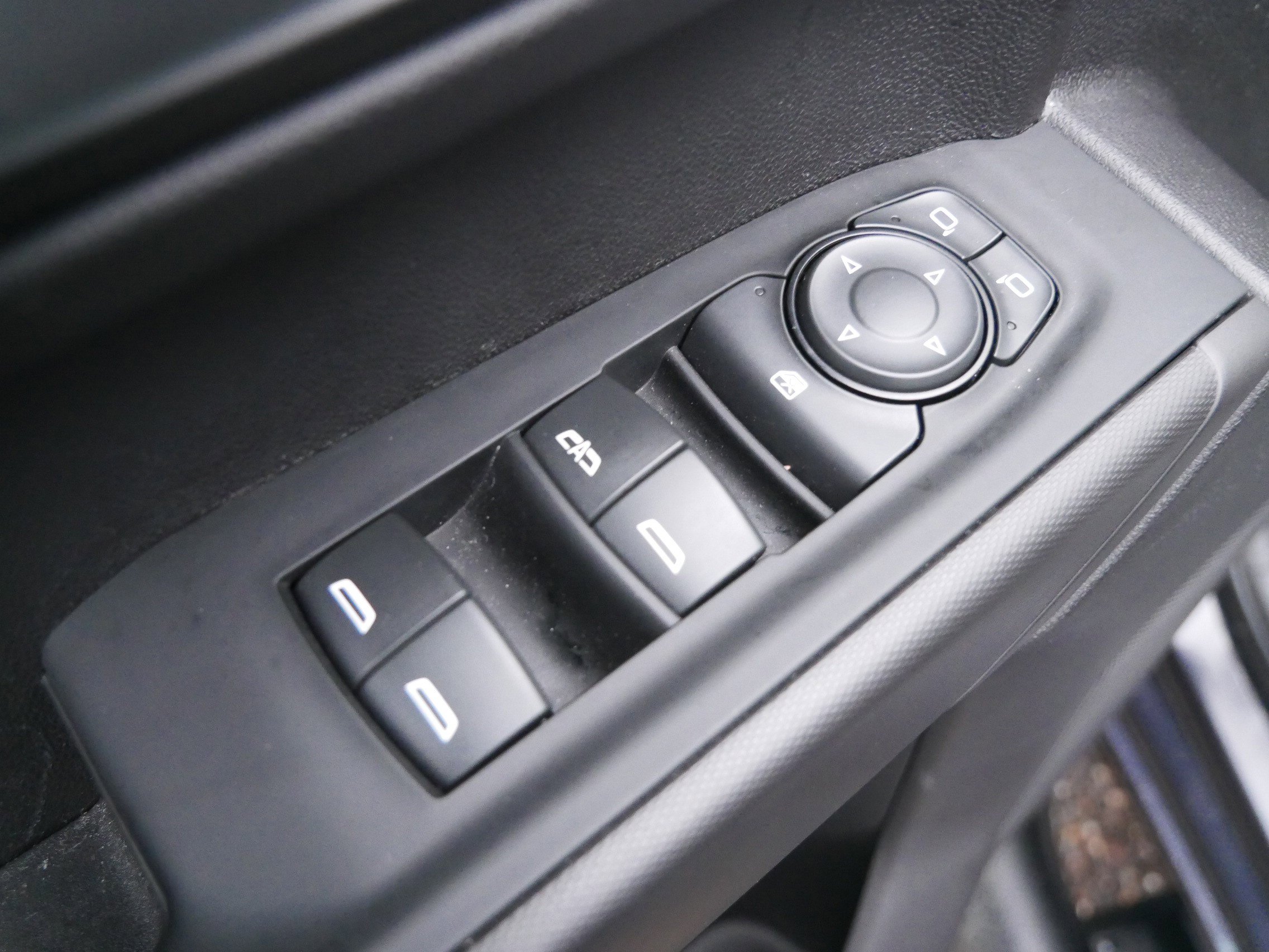 Certified 2024 Chevrolet Silverado 1500 Custom Trail Boss w/ Turbomax Blackout Package image 13