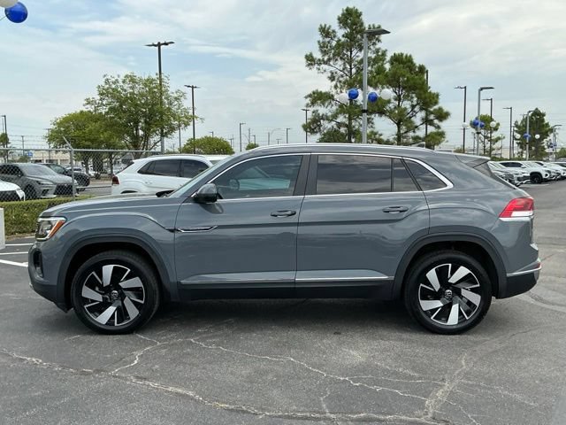 Certified 2024 Volkswagen Atlas Cross Sport SEL AWD/4WD image 6