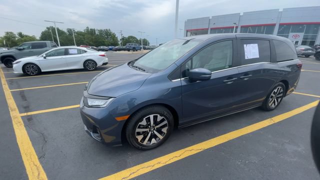 Used 2025 Honda Odyssey EX-L image 6