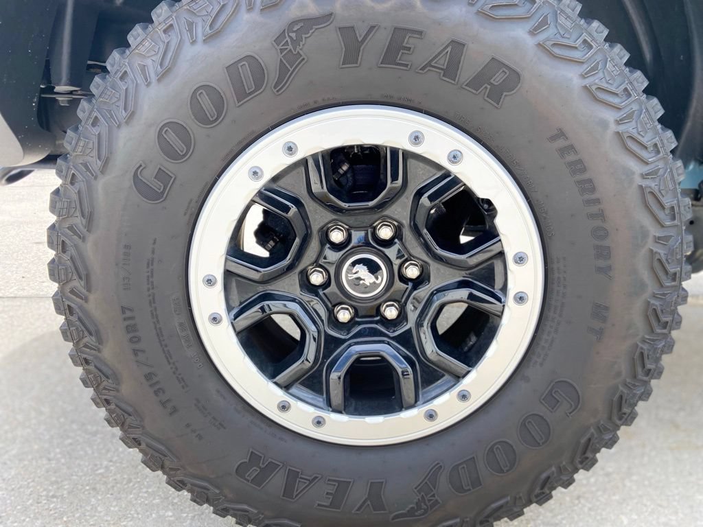 Used 2023 Ford Bronco Badlands AWD/4WD image 11
