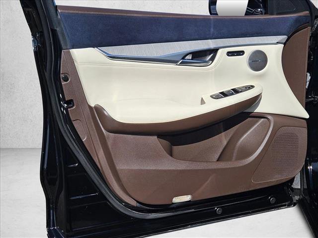 Used 2019 INFINITI QX50 Essential w/ Sensory Package FWD image 10