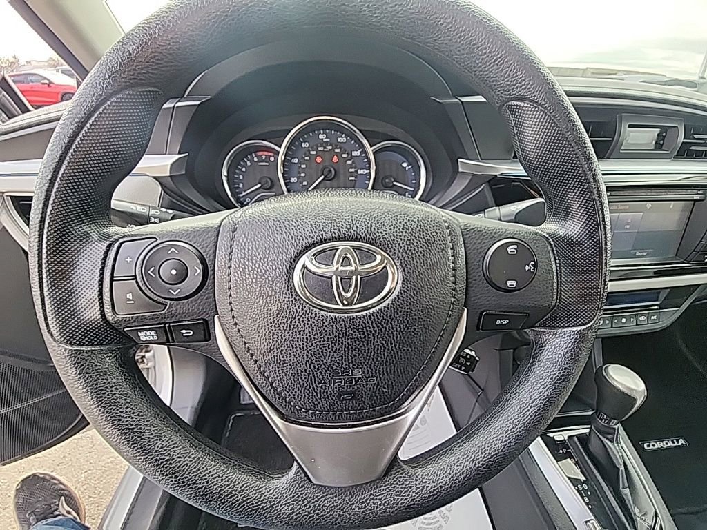 Used 2015 Toyota Corolla LE image 15
