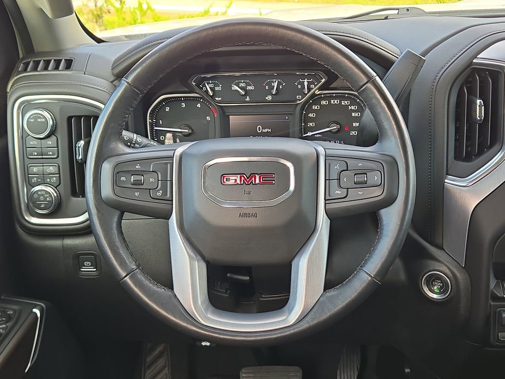 Used 2022 GMC Sierra 3500 SLT w/ Gooseneck/5TH Wheel Package image 22