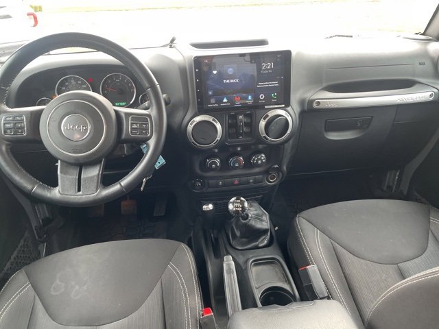 Used 2018 Jeep Wrangler Unlimited Sahara w/ Dual Top Group image 3