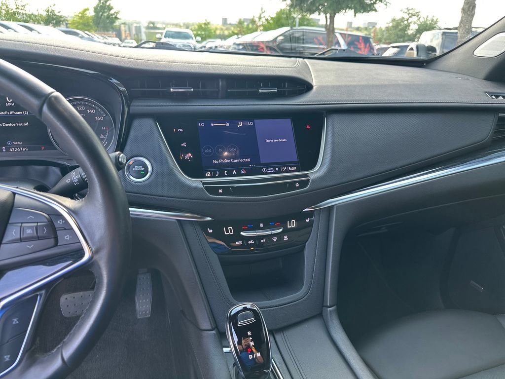 Used 2023 Cadillac XT5 Premium Luxury w/ Technology Package image 23