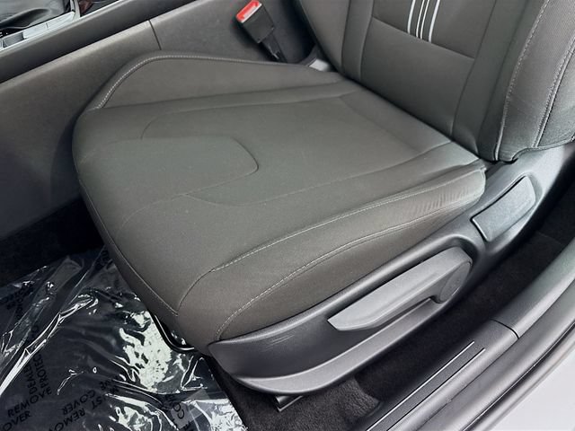 Used 2023 Hyundai Elantra SEL w/ Convenience Package FWD image 18
