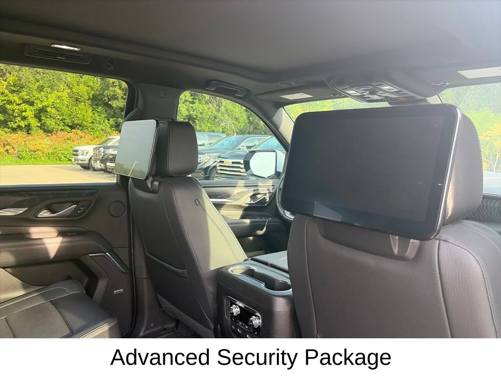 Used 2023 GMC Yukon XL Denali w/ Advanced Technology Package AWD/4WD image 14