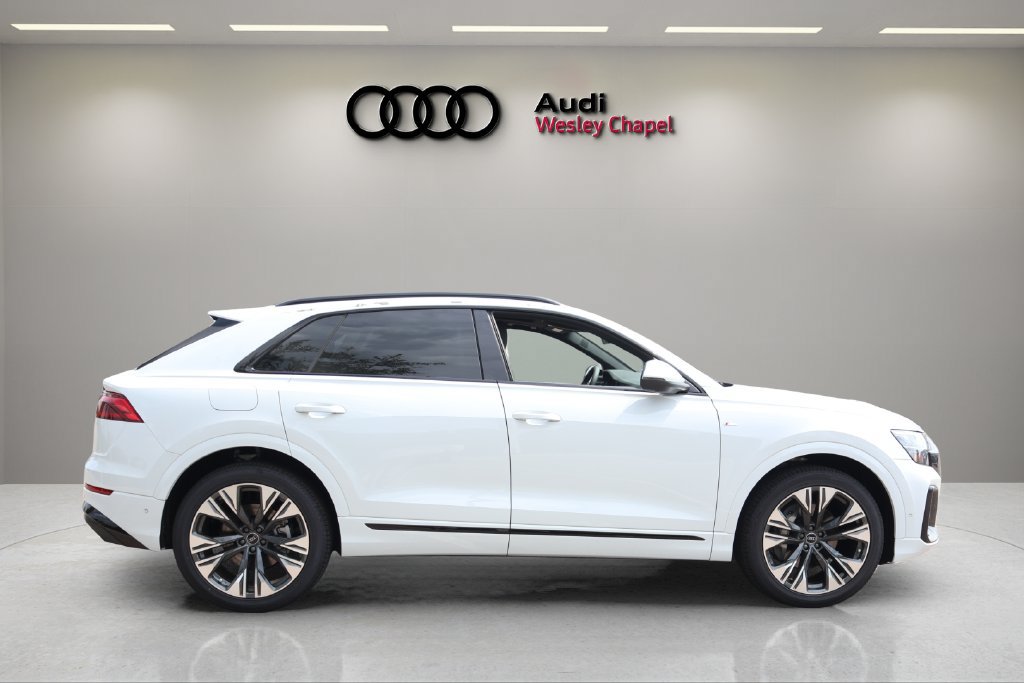 New 2026 Audi Q8 Premium Plus AWD/4WD image 6