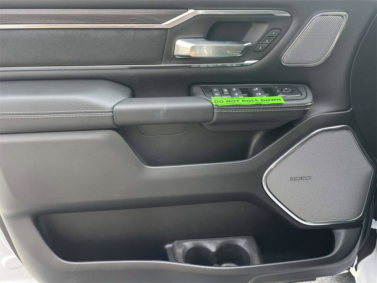 New 2026 RAM 1500 Laramie image 28