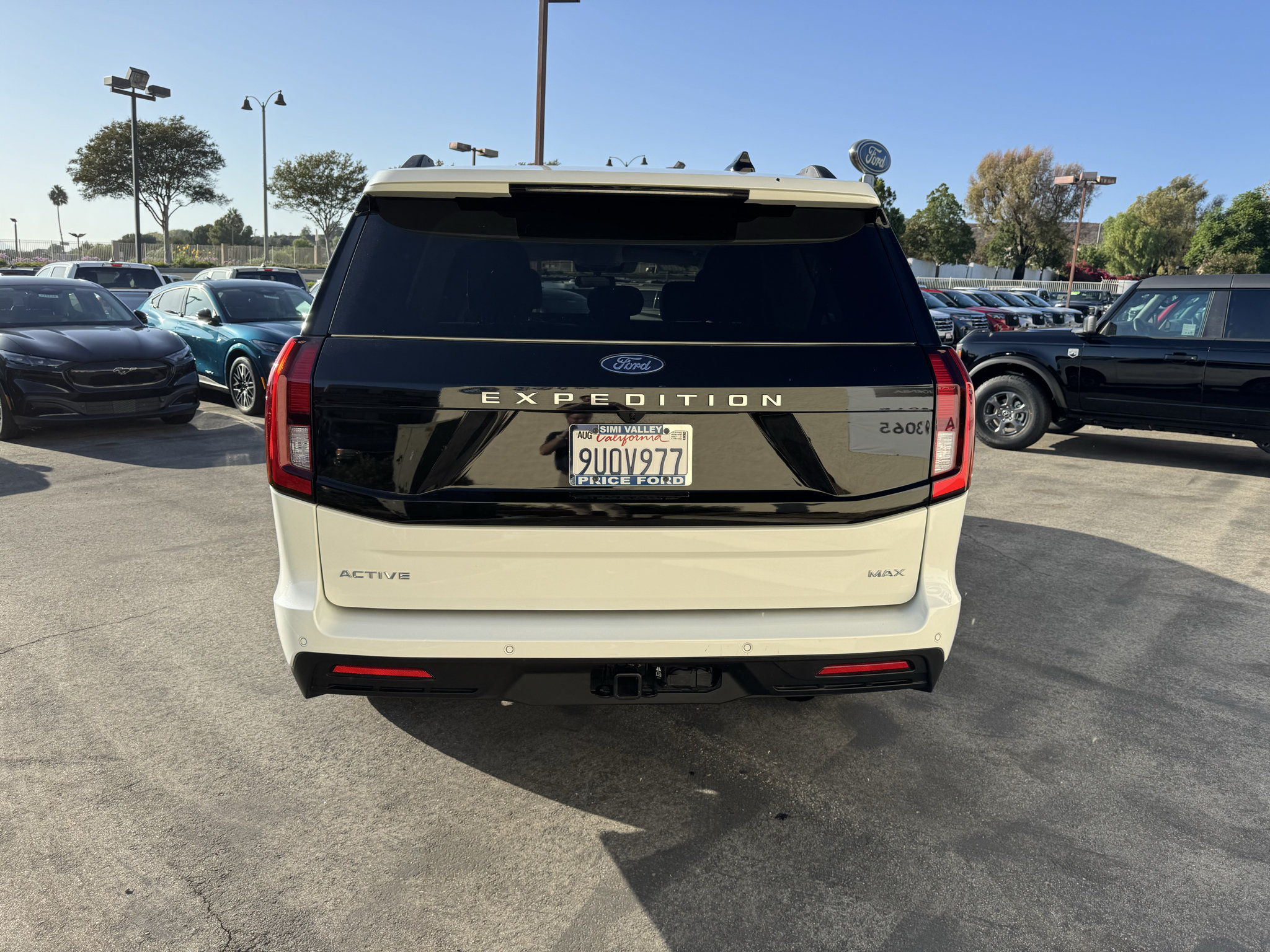 Used 2025 Ford Expedition Max Active RWD image 6