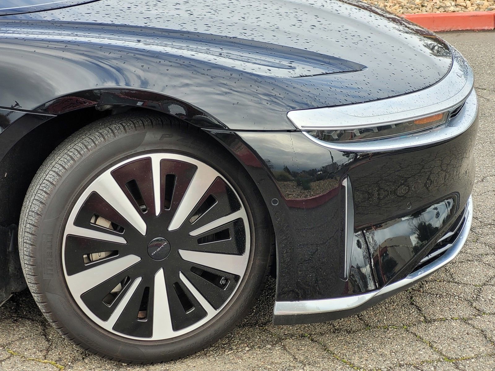 Used 2023 Lucid Air Pure image 16