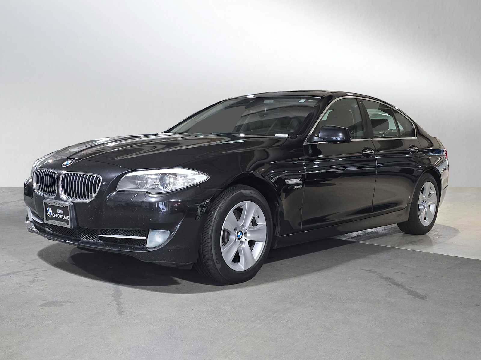 Used 2012 BMW 528i xDrive Sedan AWD/4WD image 7