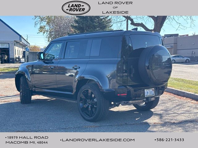 Used 2026 Land Rover Defender 110 X-Dynamic SE AWD/4WD image 8