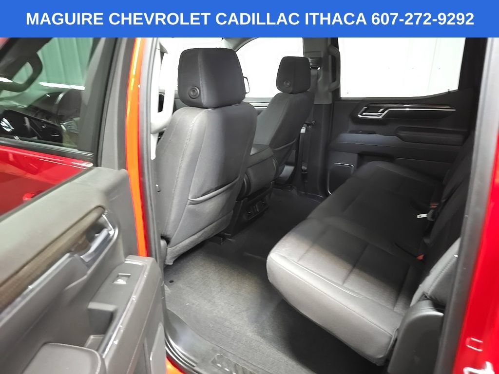 Used 2022 Chevrolet Silverado 1500 LT AWD/4WD image 32