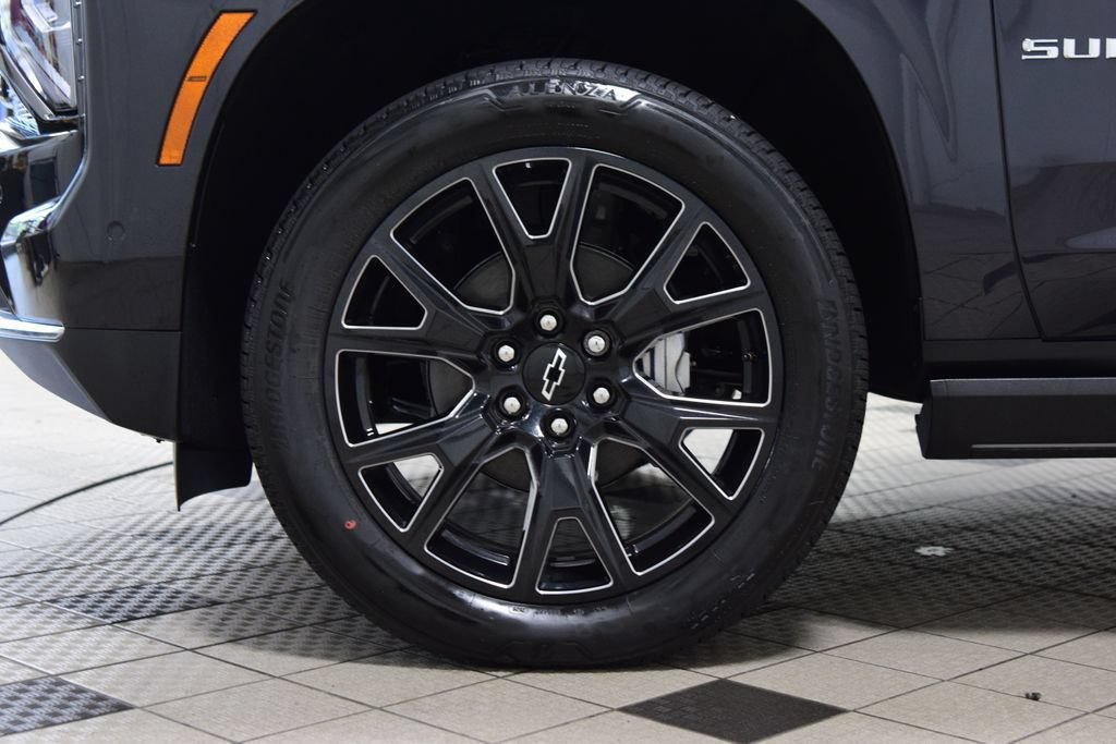 New 2026 Chevrolet Suburban High Country AWD/4WD image 29