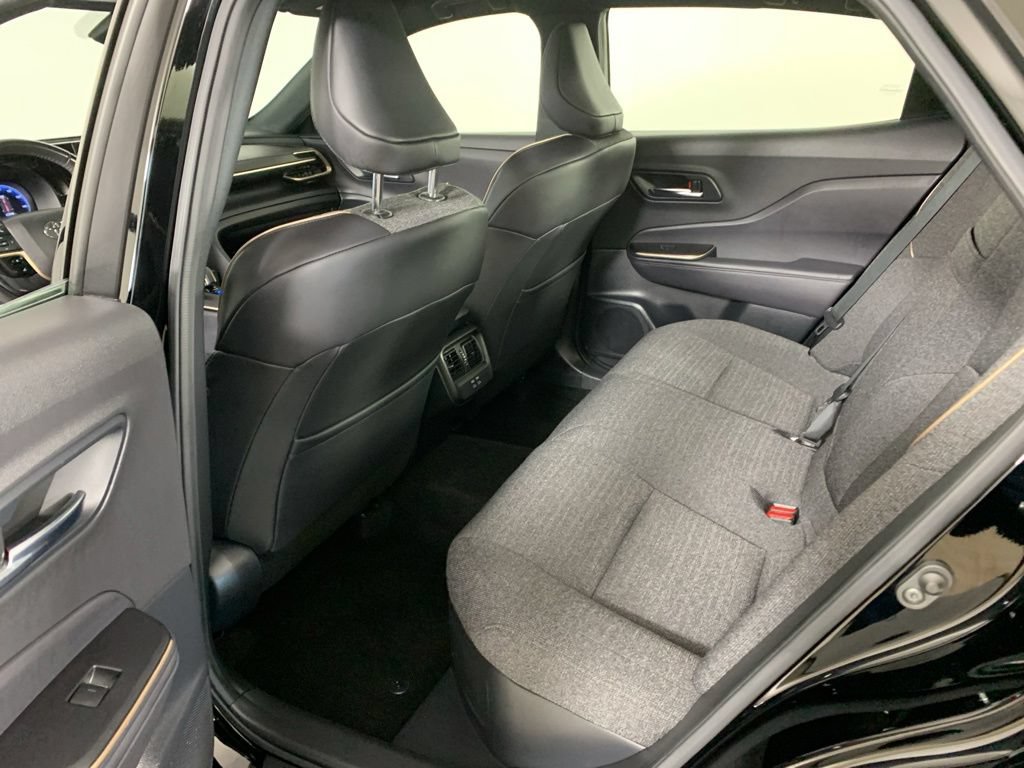 Used 2023 Toyota Crown AWD/4WD image 30